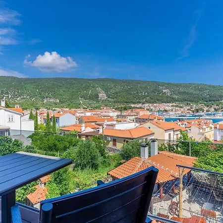 Lavanda Cres
