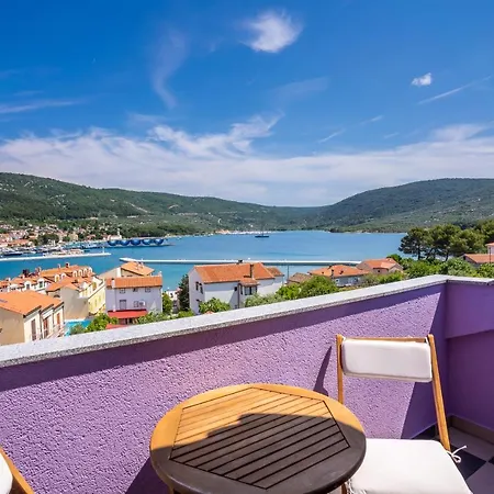 Lavanda 3* Cres