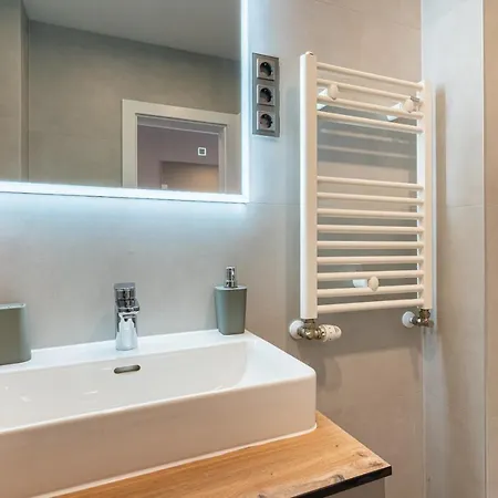 Lavanda בית הארחה 3*