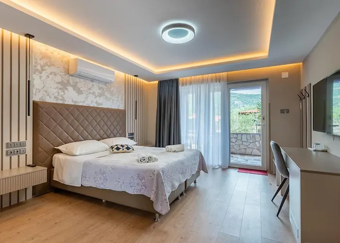 Lavanda Πανσιόν